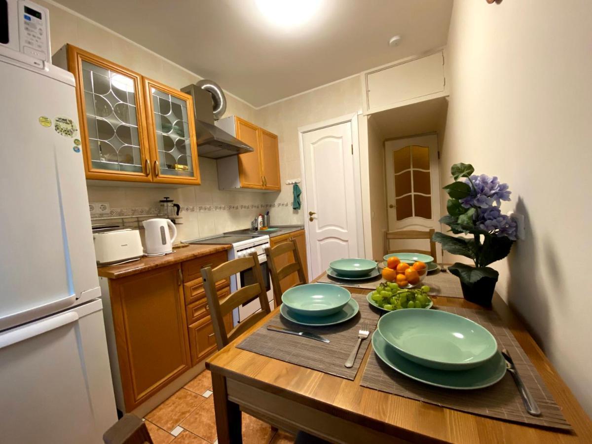 Your Home - Central Studio Apartment, Balcony, Parking & Self Check-In VNO Kültér fotó
