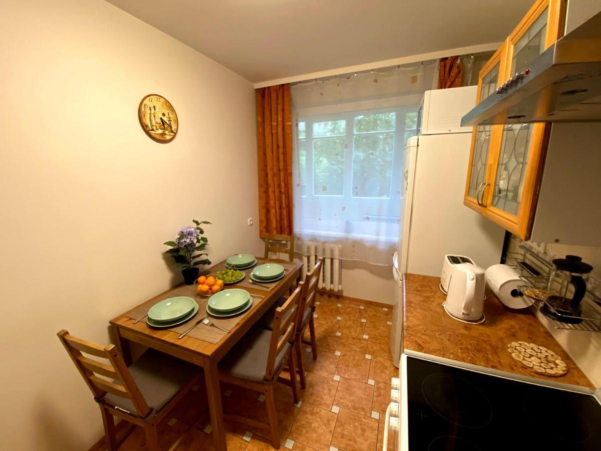 Your Home - Central Studio Apartment, Balcony, Parking & Self Check-In VNO Kültér fotó